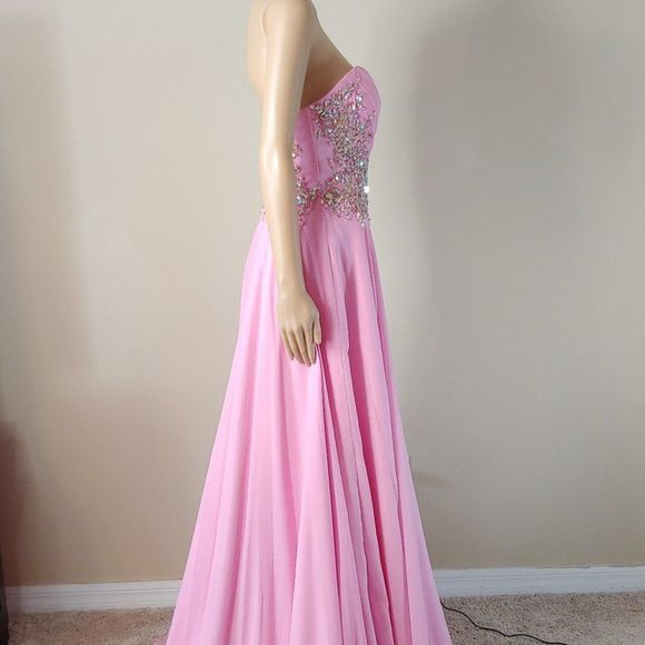 NWT Tiffany Design Absolutely Gorgeous Formal Gown - Picture 2 of 4